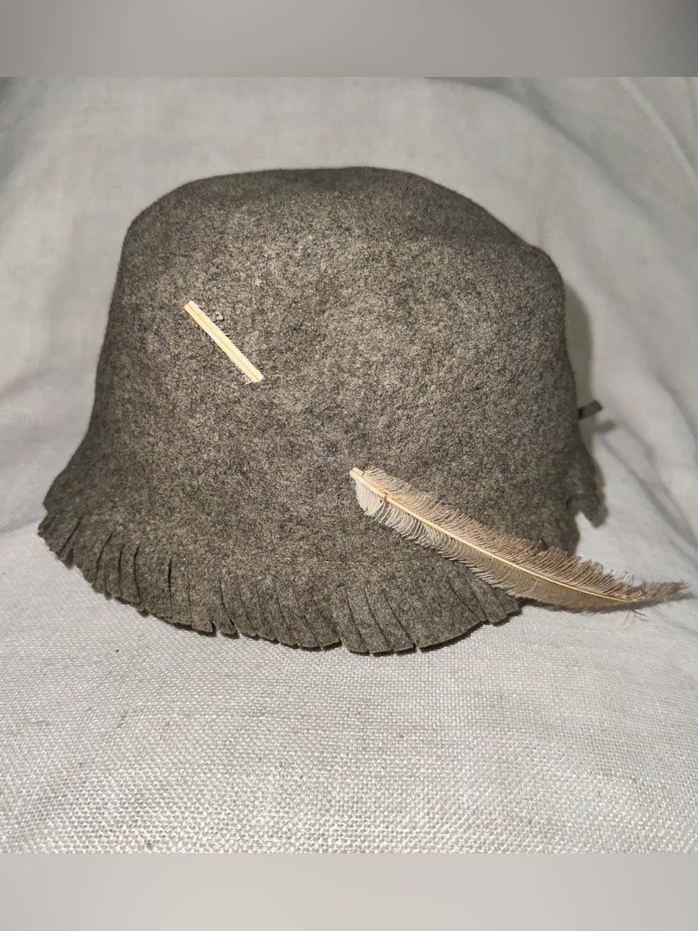 Vintage 60s Glenover Henry Pollak Gray Wool Felt Feather Hat